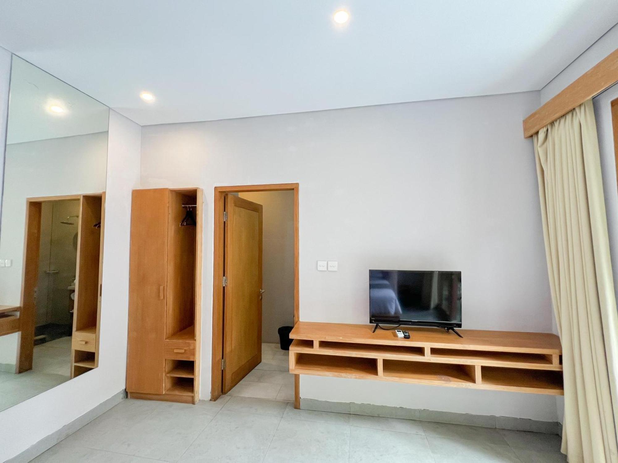 Apple Villa&Suite Seminyak Exteriör bild