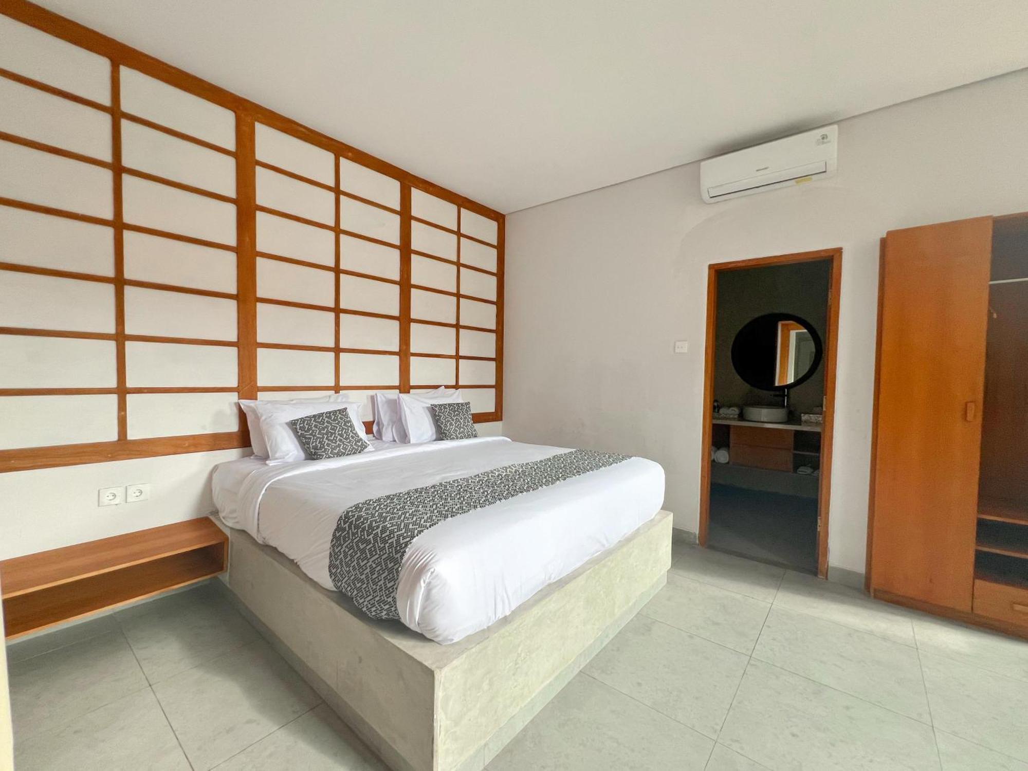 Apple Villa&Suite Seminyak Exteriör bild